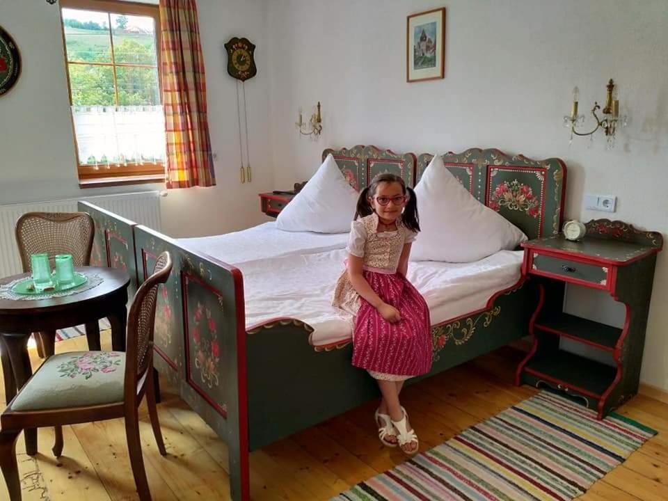 Retro Regina Hotel Bazna Bagian luar foto